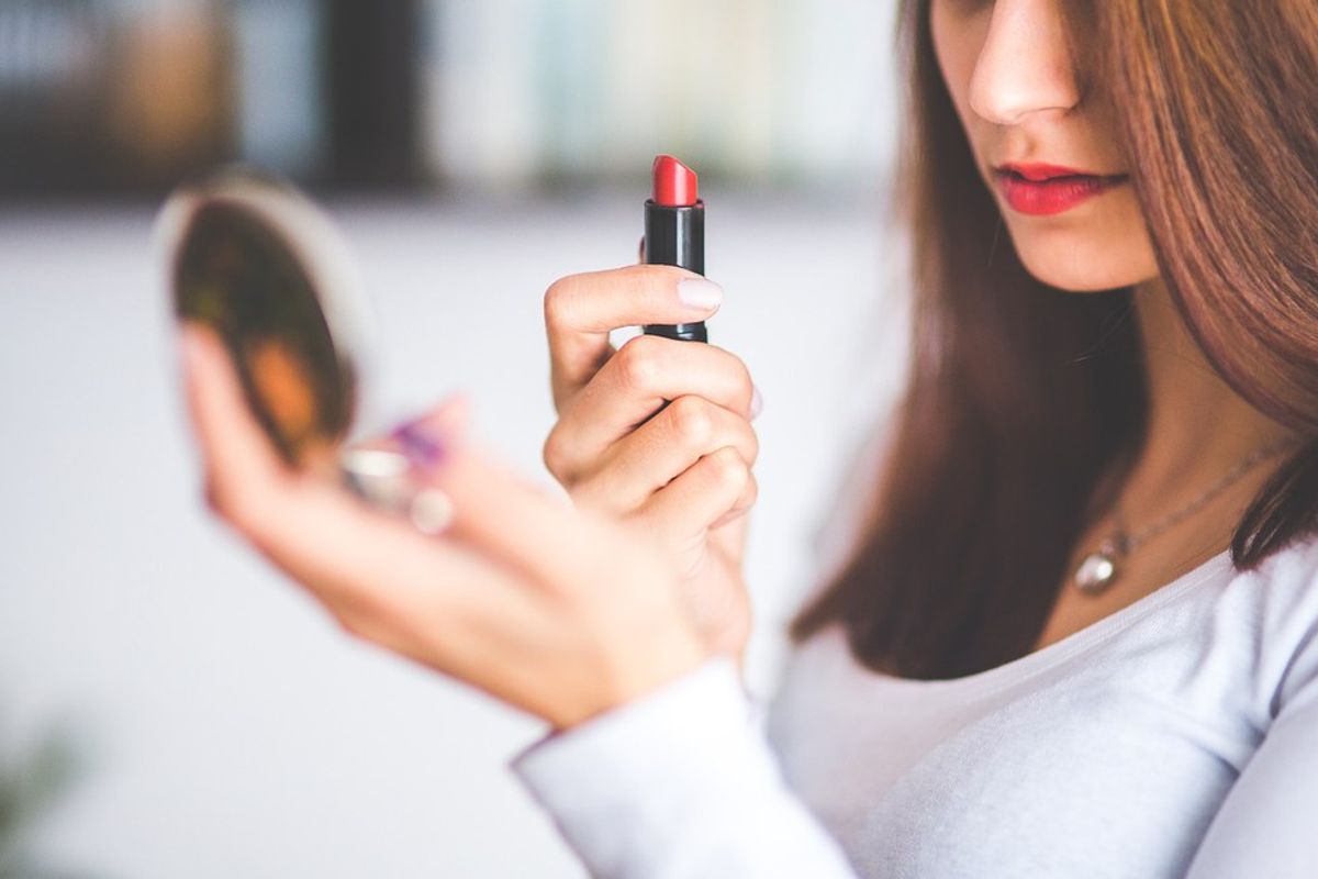5 Reasons Why Not Wearing Makeup Has been A Good Life Decision