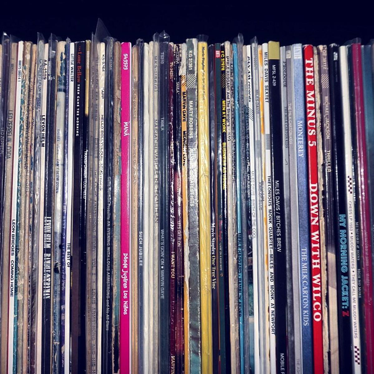 Why I Choose To Listen To Music On Vinyl