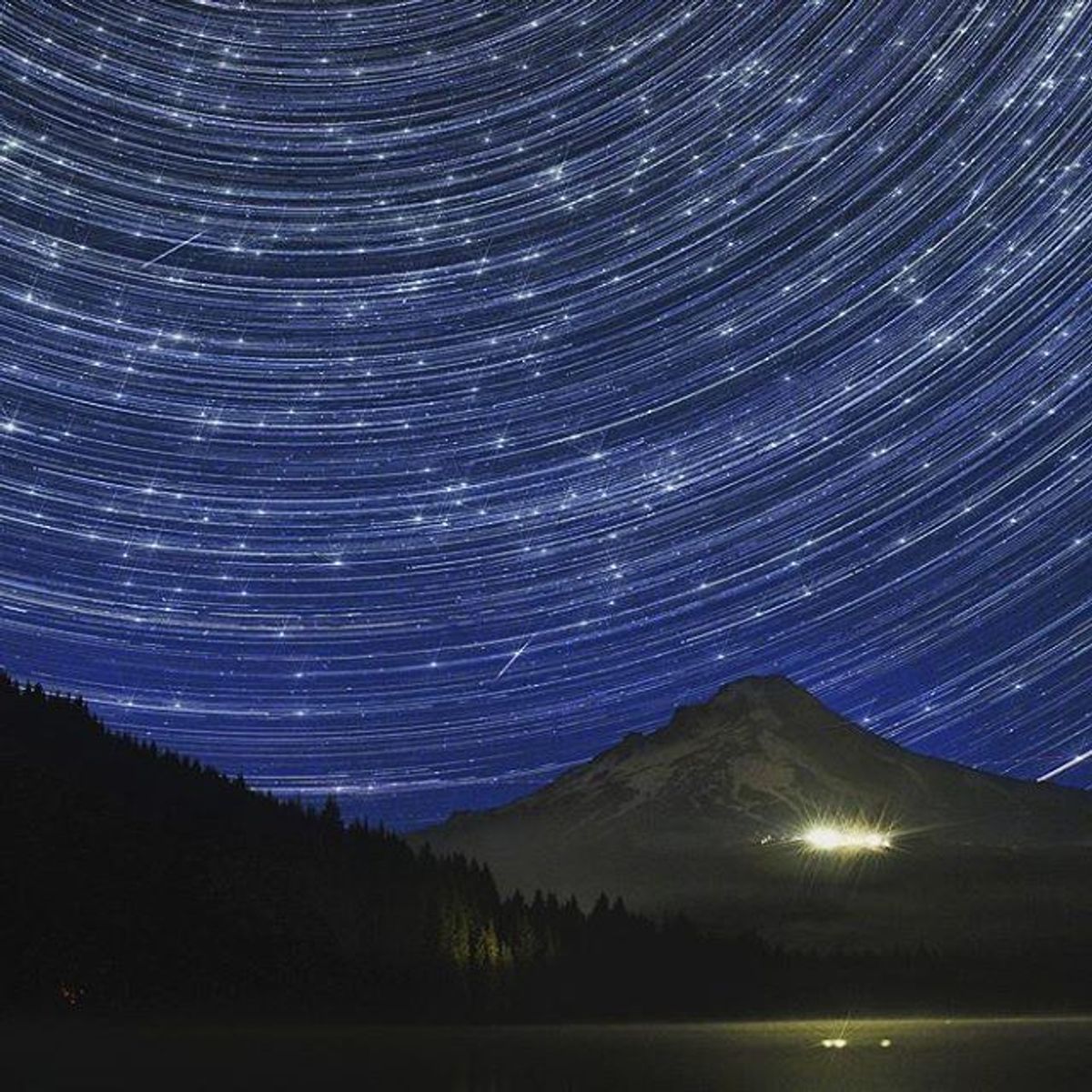 Stargasm: A beginner's guide to enjoying meteor showers and the night sky.