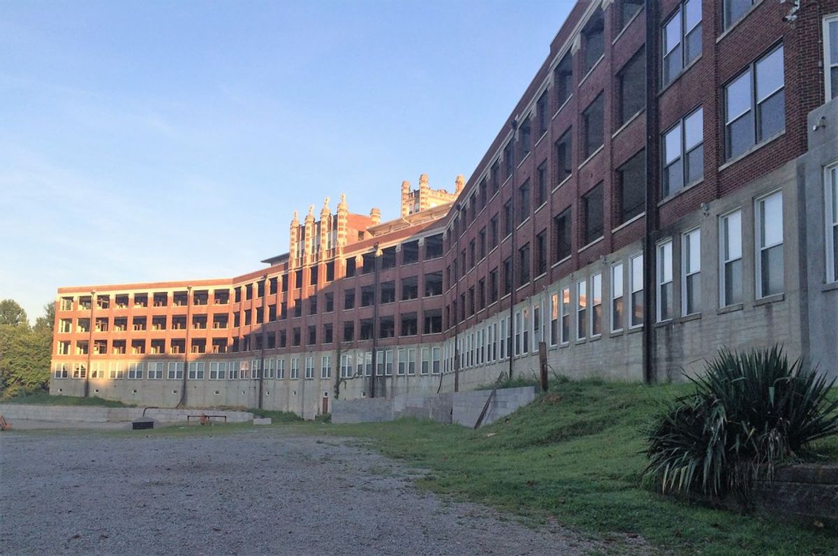 5 Reasons Why You Should Visit Waverly Hills Sanatorium