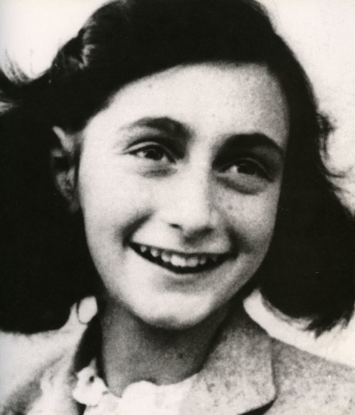 15 Anne Frank Quotes To Live By