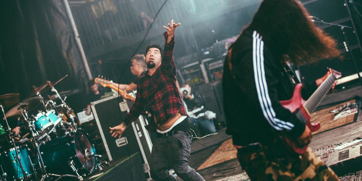 Concert Review: Deftones and Yelawolf Take the Greek