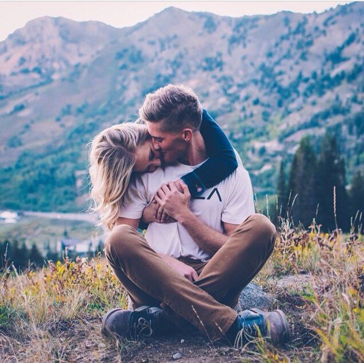 Why You Should Fall In Love In Your Twenties