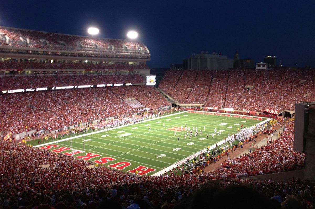 5 Things You Will Most Likely Experience At A College Football Game