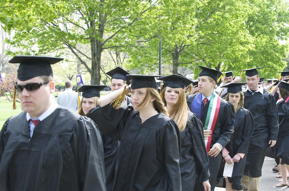 8 Things You're Probably Thinking As You Graduate College