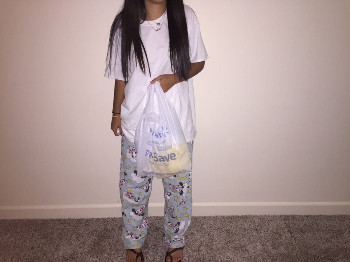 10 Phases Of Wearing Pajamas To Walmart