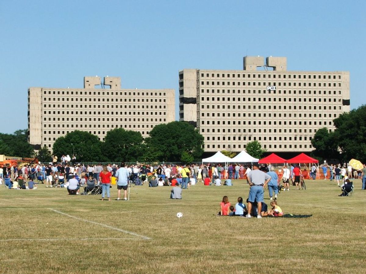 Living In The Towers At Iowa State: "It's Lit"