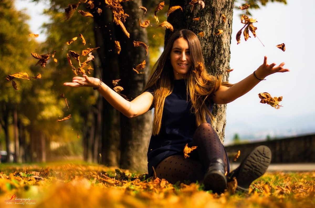 4 Simple DIY Fall Decor Using Leaves