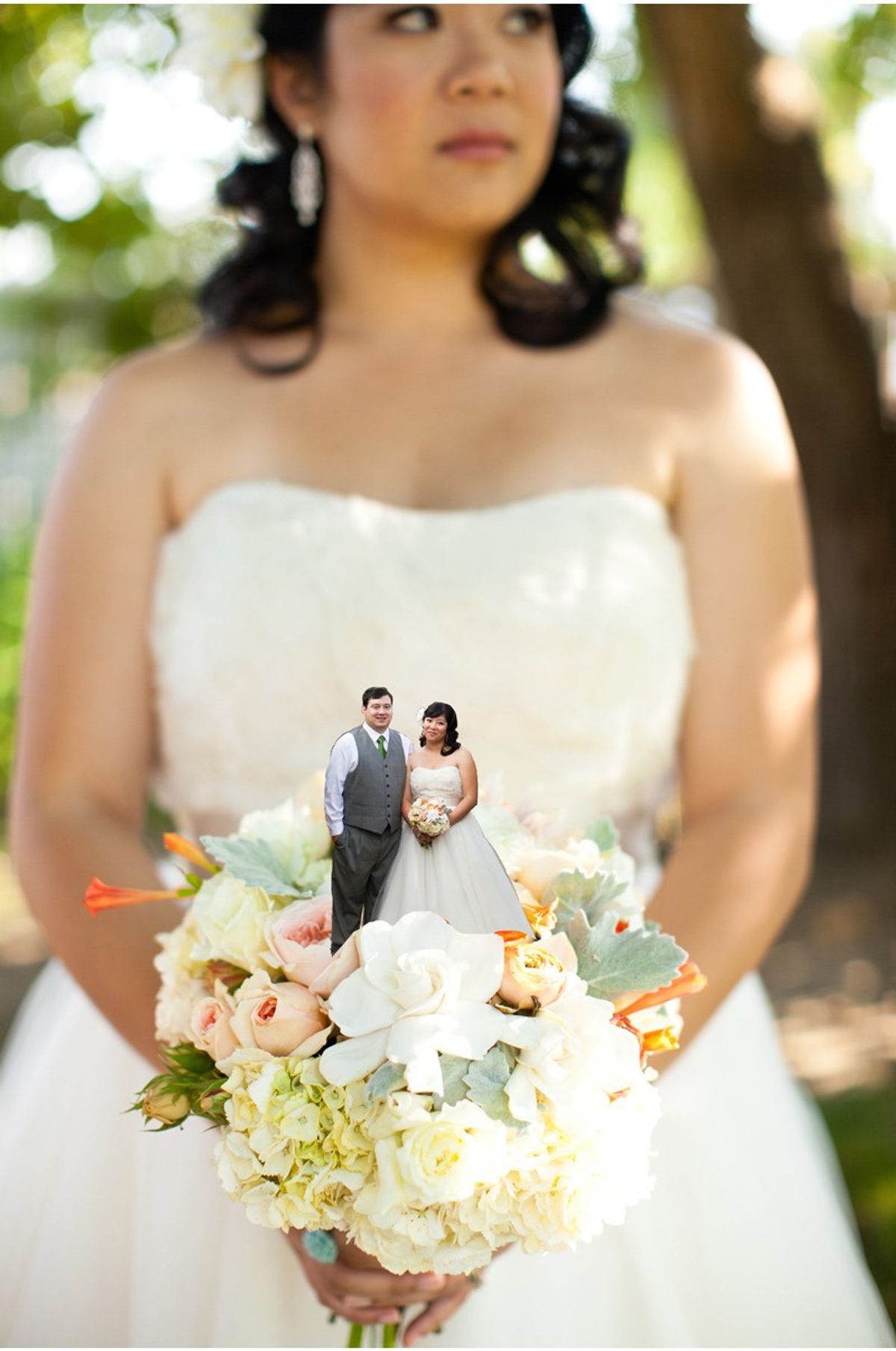 10 Cringe-Worthy Wedding Photos