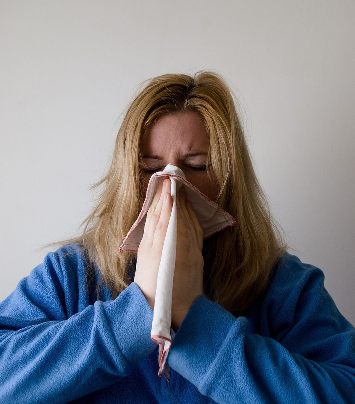 4 Ways To Stay Entertained When Staying Home Sick