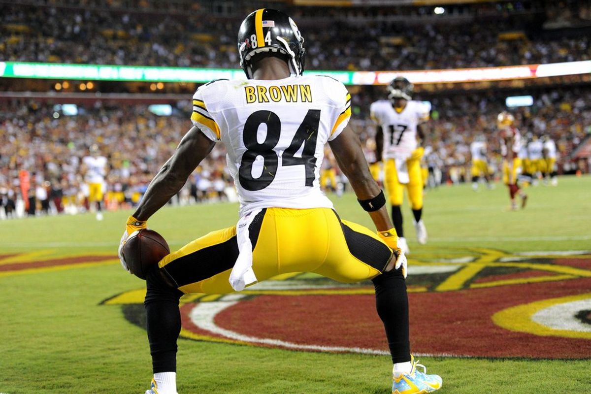 Pittsburgh Steelers WR Antonio Brown Faces Nearly $50,000 In Fines