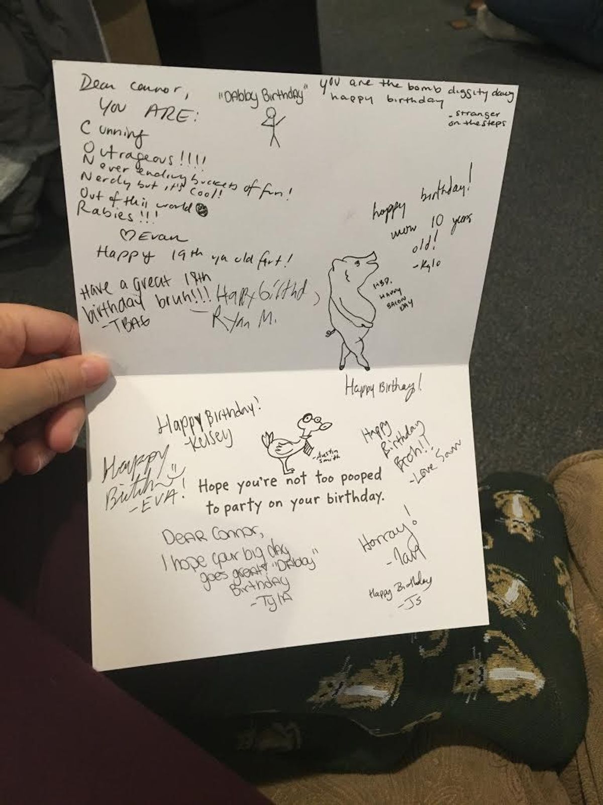 I Asked Strangers to Sign a Birthday Card, and Here's How it Went!