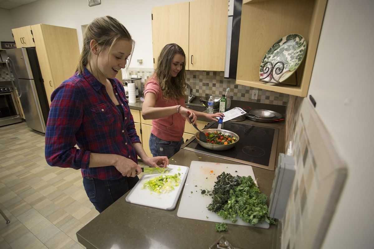 Why I Cook My Own Food At College