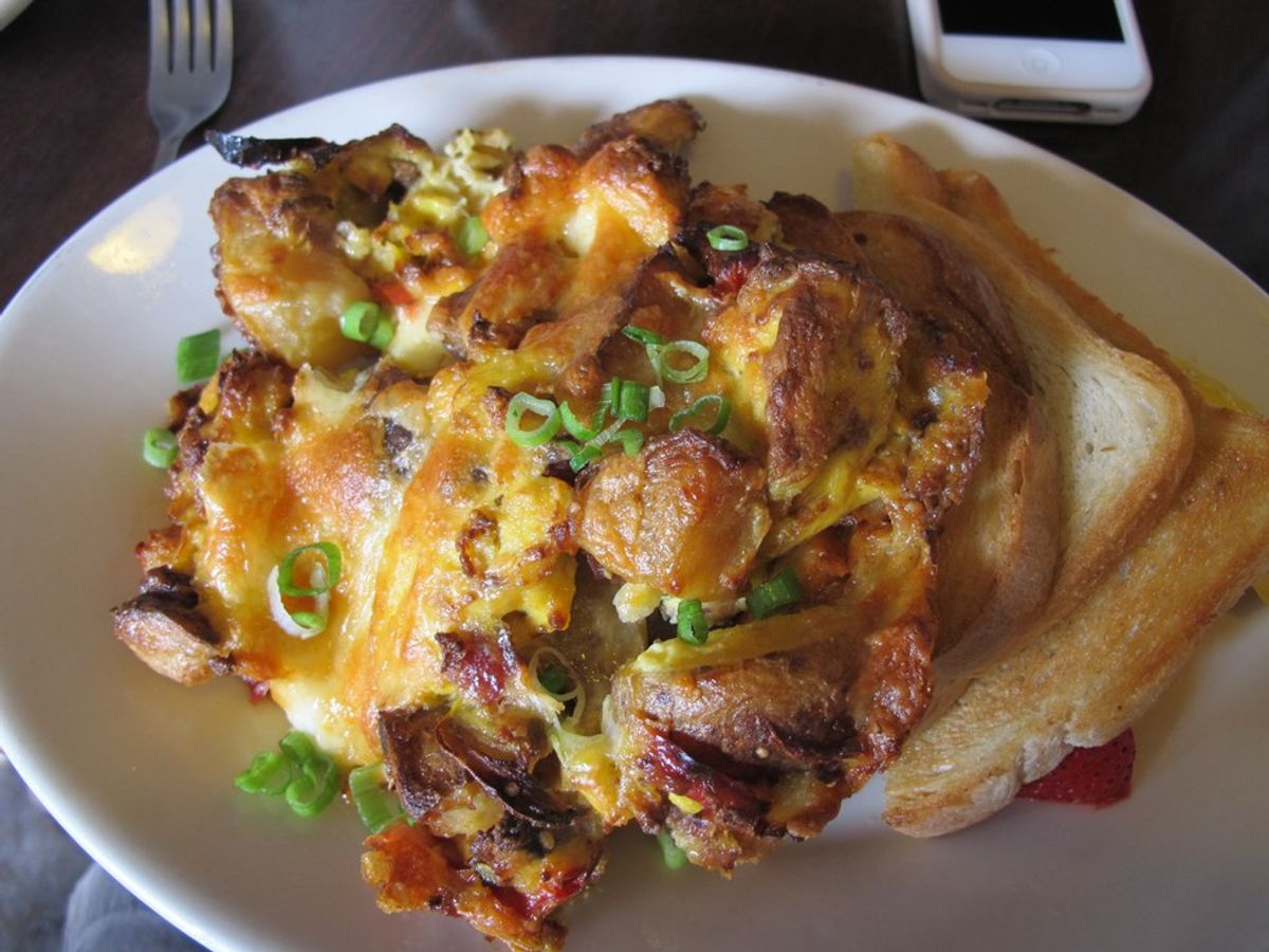 Top 12 Places To Eat In Cleveland Before You Die