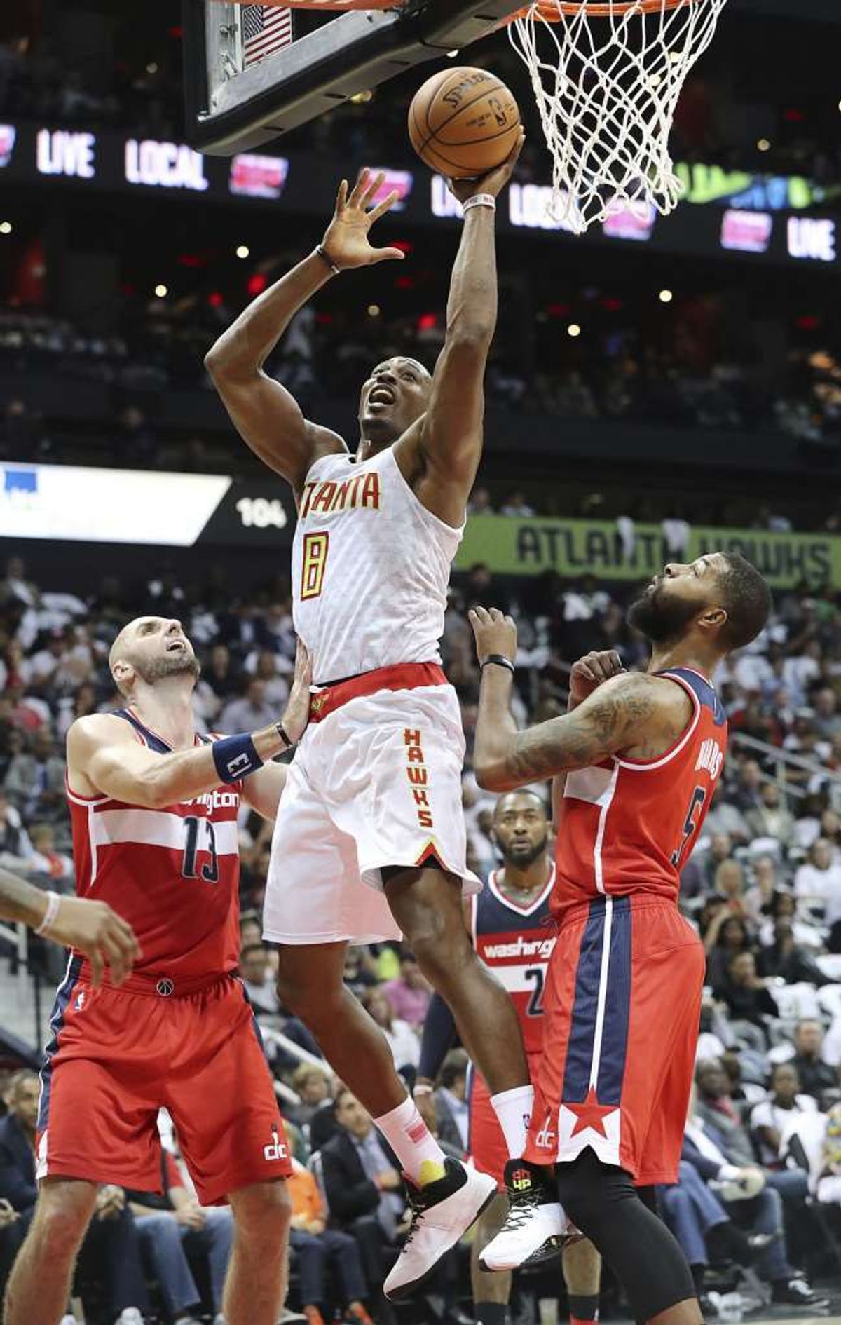 Dwight Howard Shines in Atlanta Debut