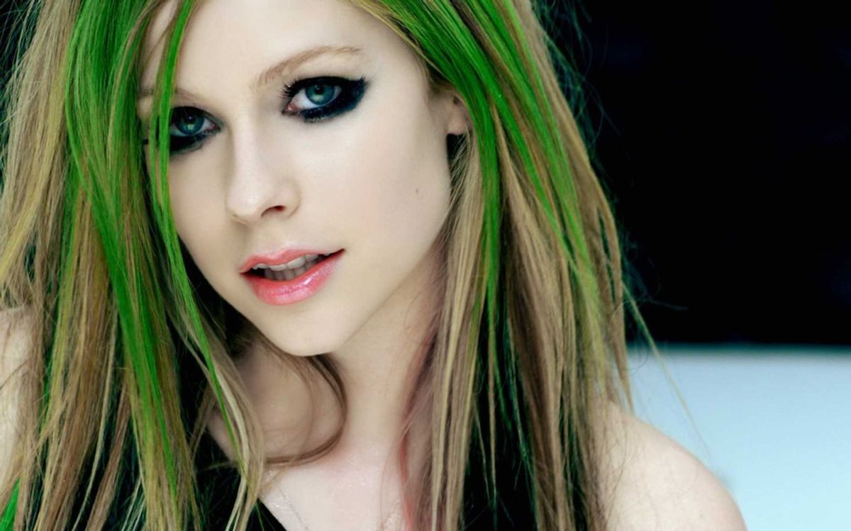 The Story Of Halloweekend Told Only By Photos Of Avril Lavigne