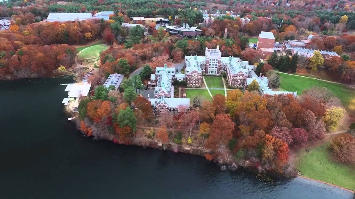 Wellesley First Year Stays Inside