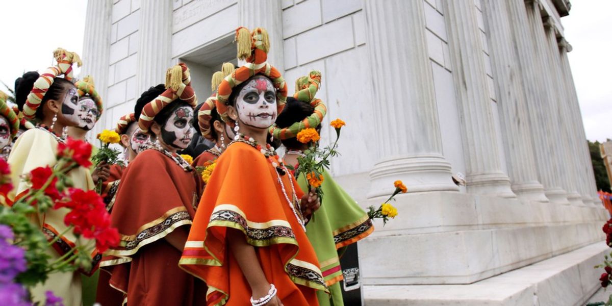 Día de Los Muertos: Opened Doors to Further Interpretations