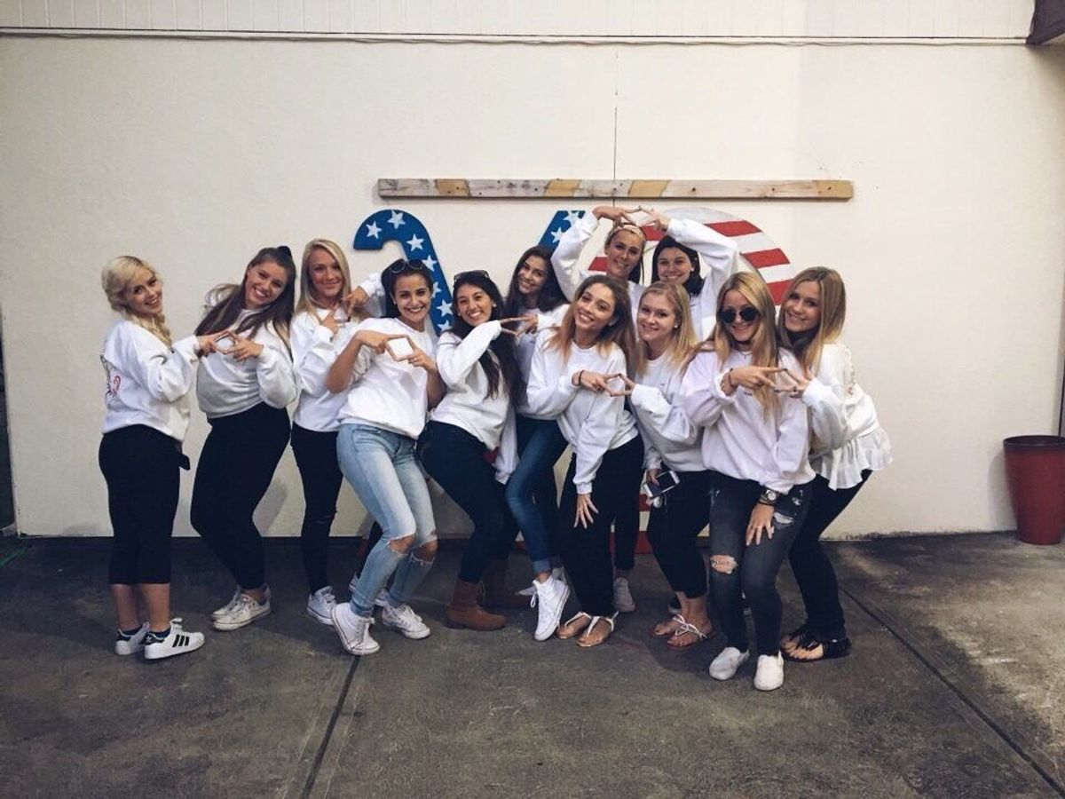 5 Reasons You Should Go Greek