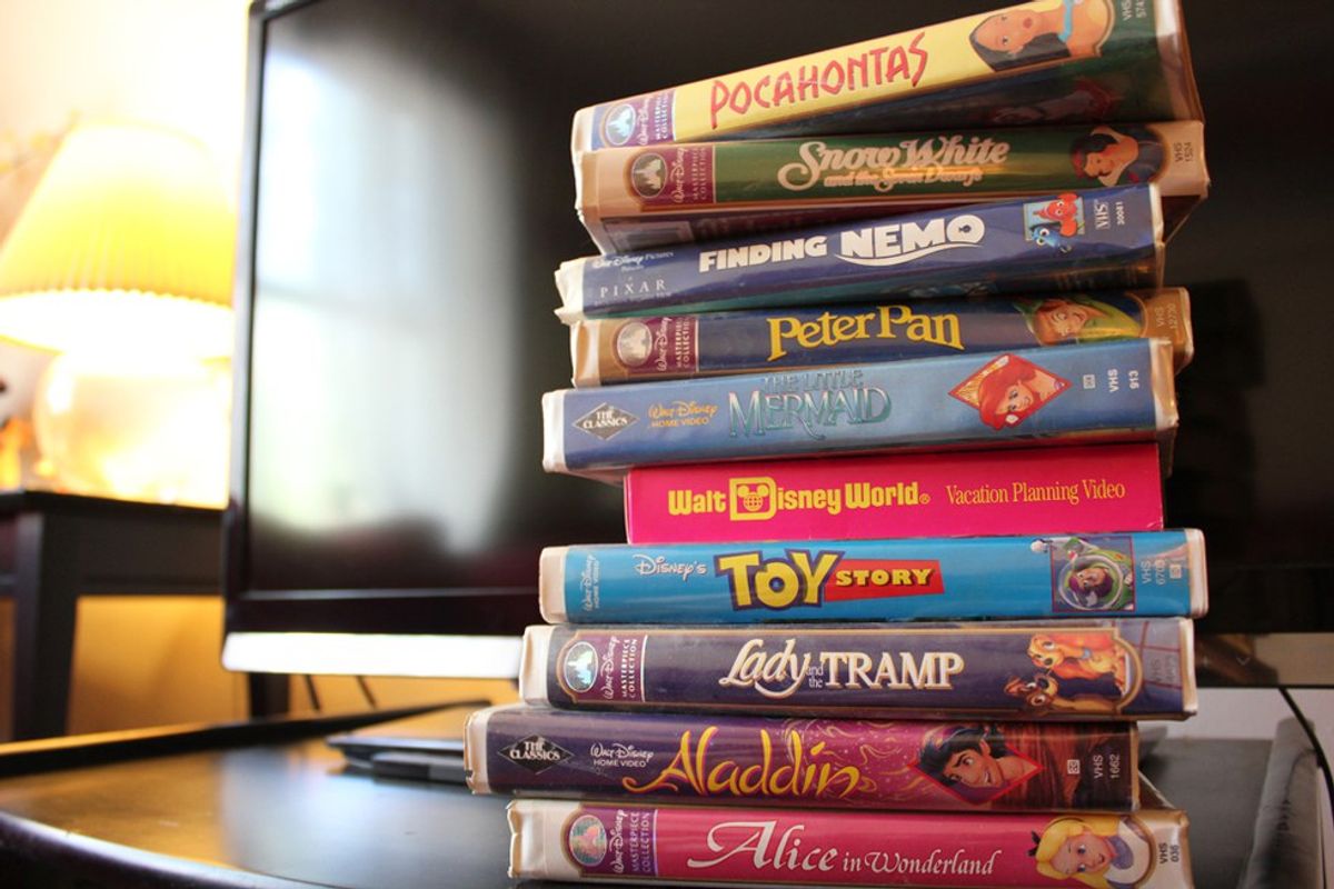 10 Signs You Grew Up During The 90's