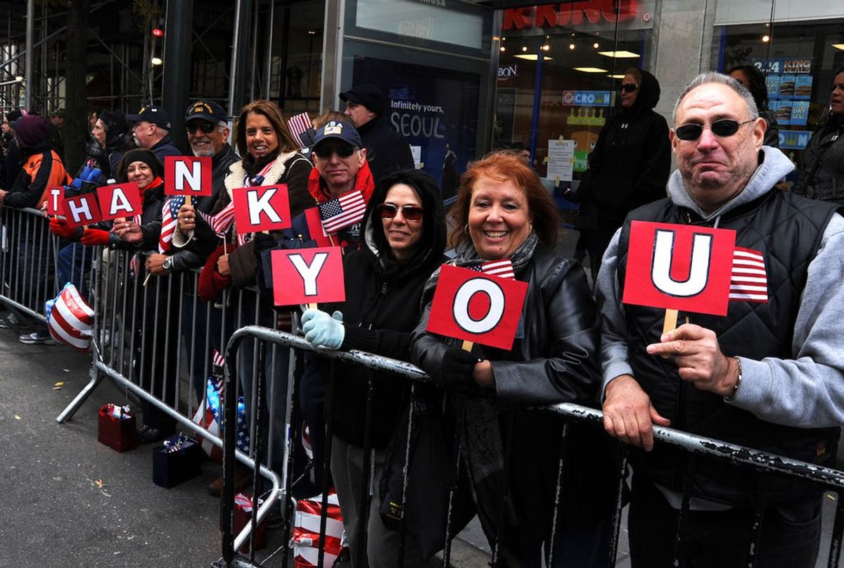 The Difference Between Veteran's Day and Memorial Day