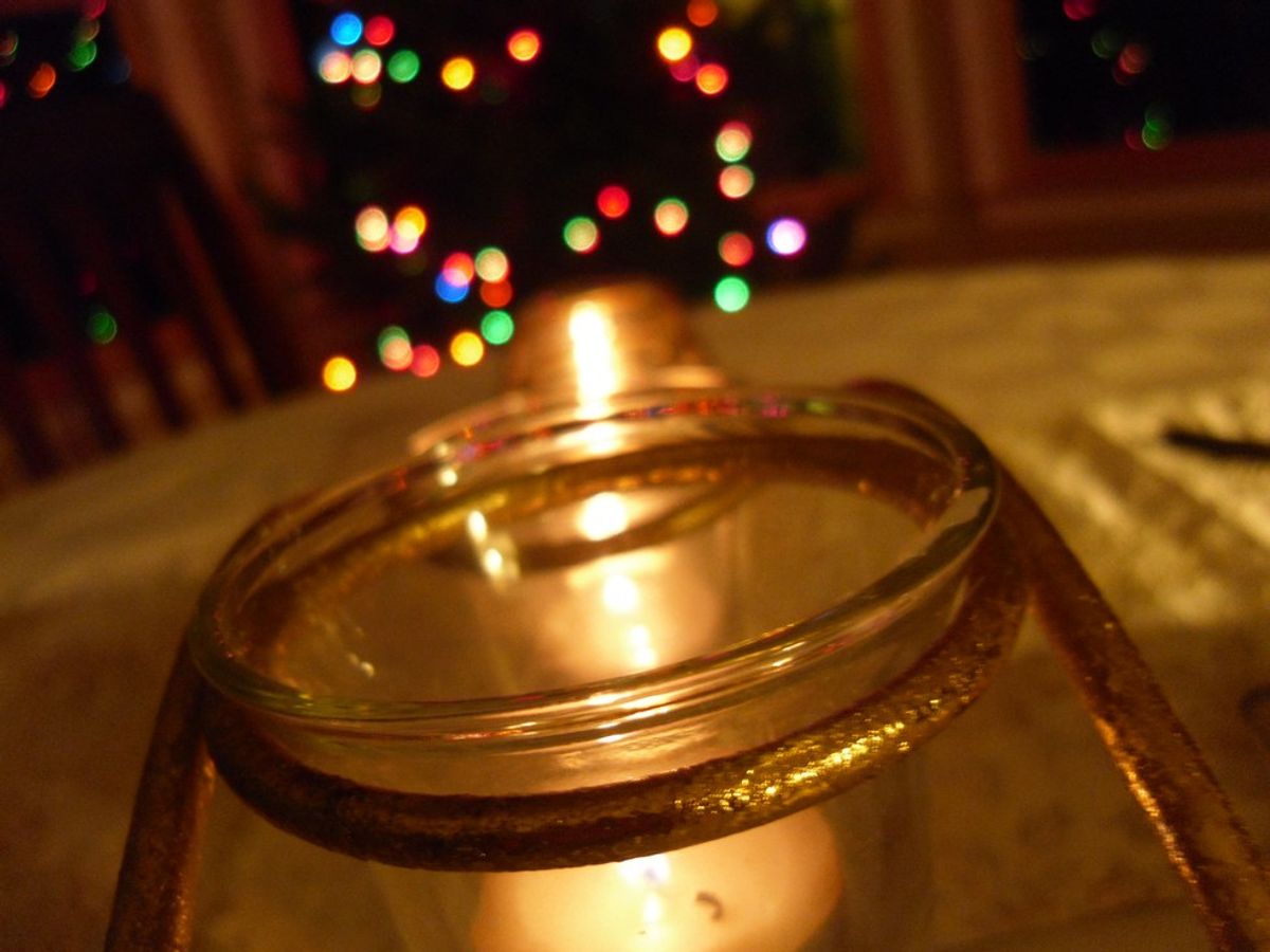 10 Ways To Tell That The Holidays Are Coming