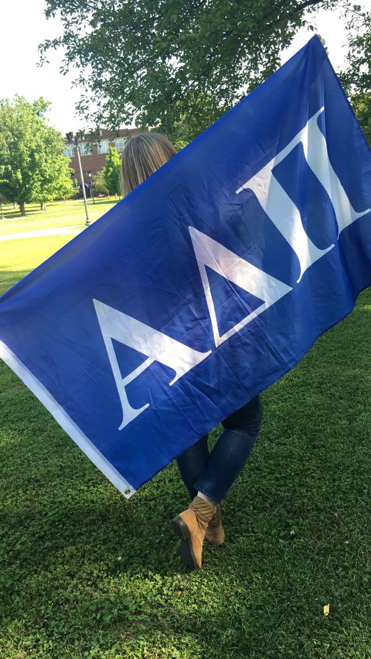 Why Joining A Sorority Has Helped Me Through College