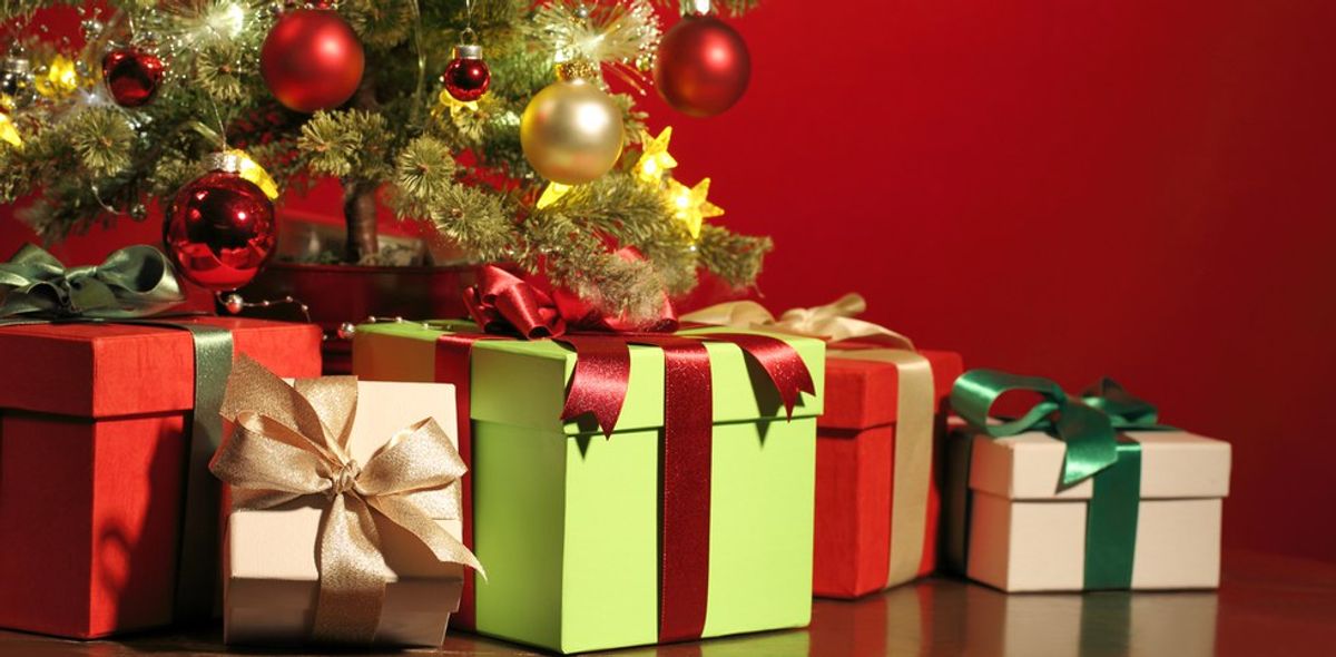 Simple Christmas Gifts For Your College Kid