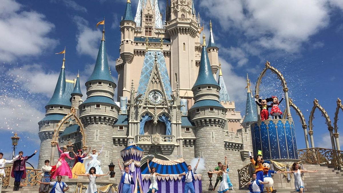 If You're a Serial Disney Vacationer, Then You'll Relate