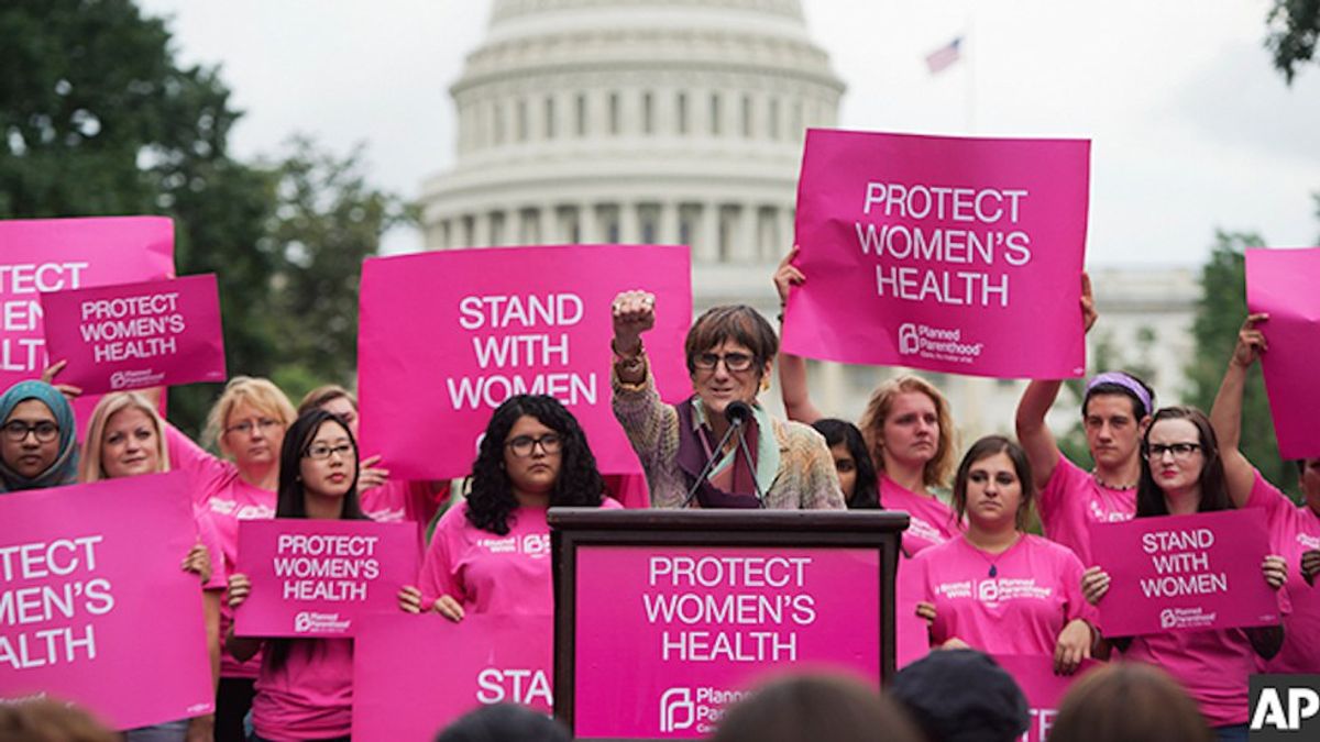 The Risks Of Texas Defunding Planned Parenthood