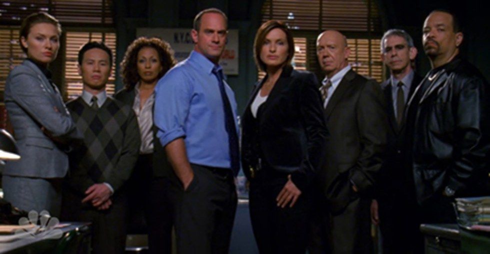 7 Reasons To Watch Law Order SVU