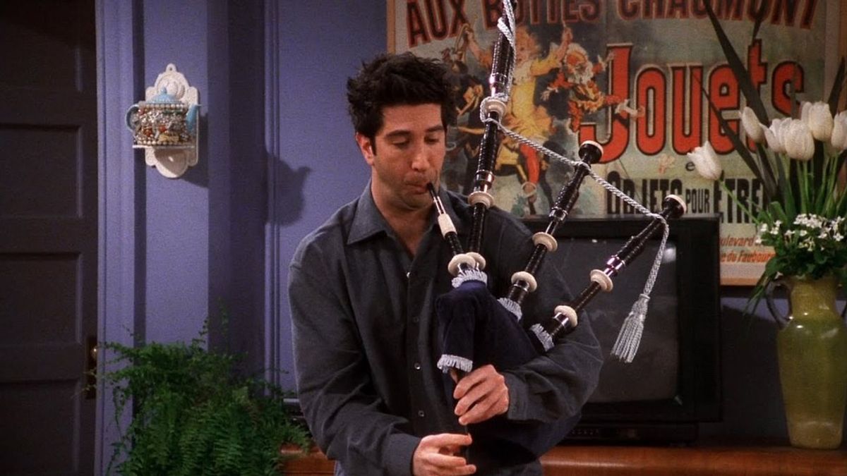 13 Signs You're The Ross Of The Group