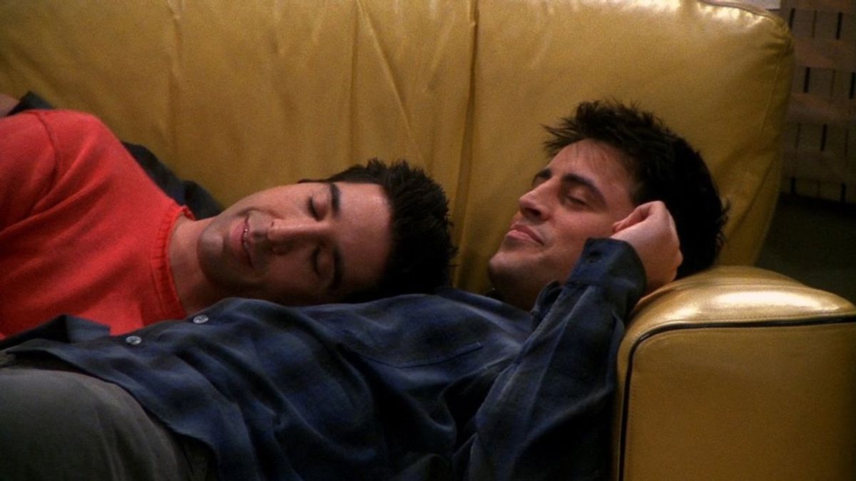 25 Thoughts College Students Have On Break As Told By 'Friends'