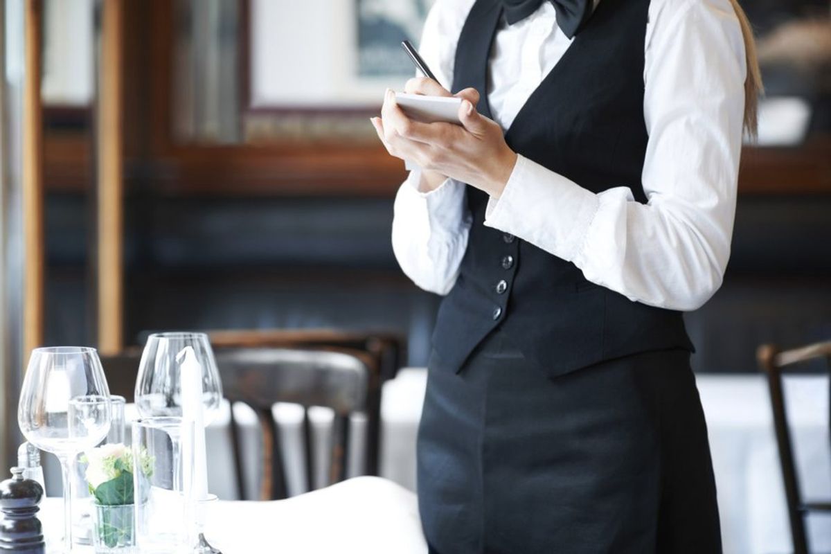 A Server's 9 Steps To Not Being That A**hole Customer