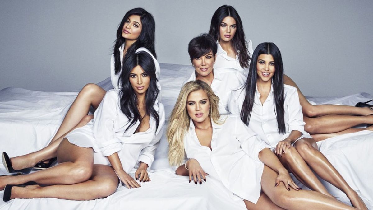 8 Stages of Procrastination As Told By The Kardashians