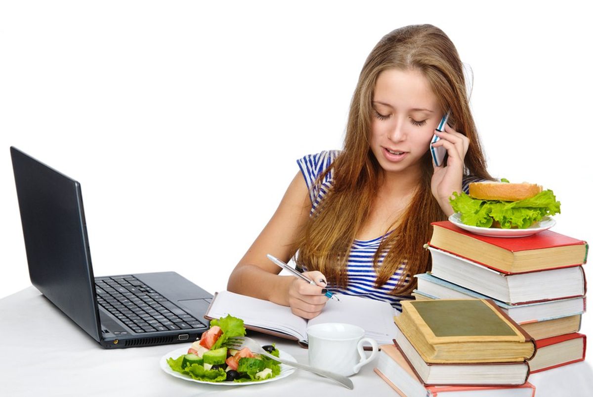 7 Ways To Stay Healthy During A Busy Semester