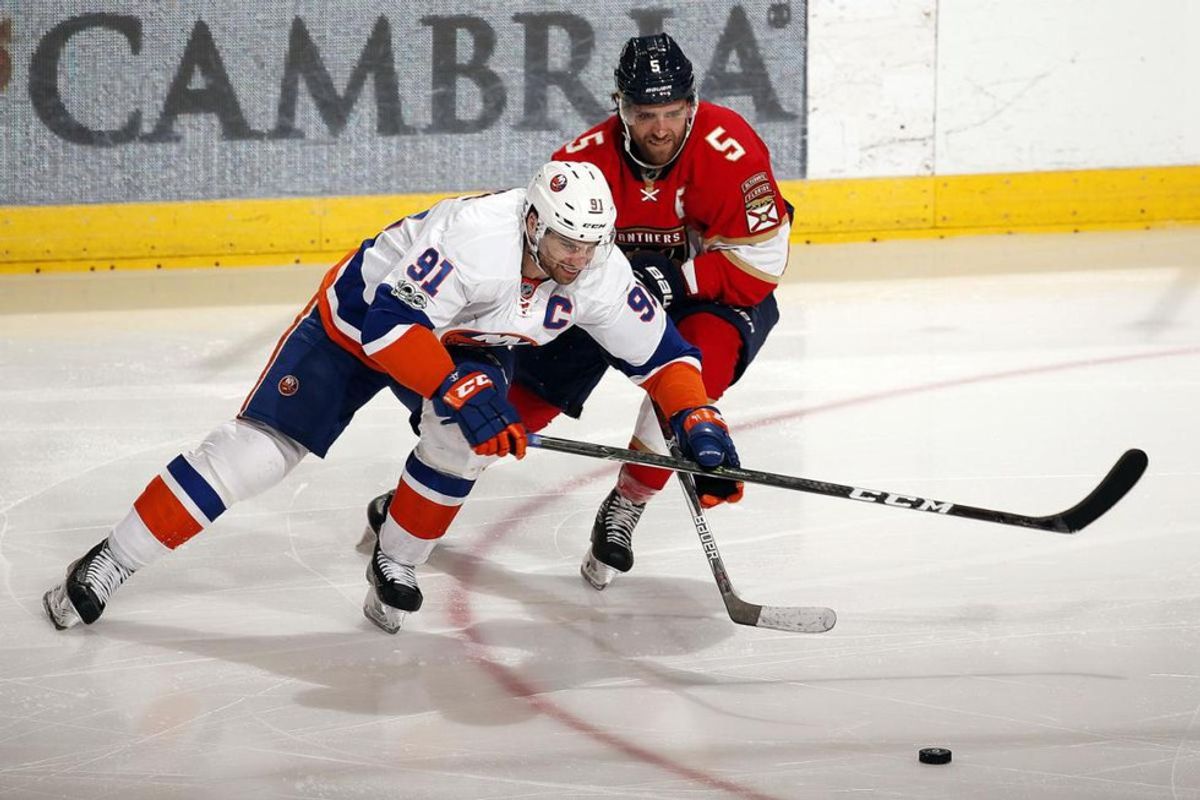 Tavares Leads Islanders Past Panthers With Hat Trick