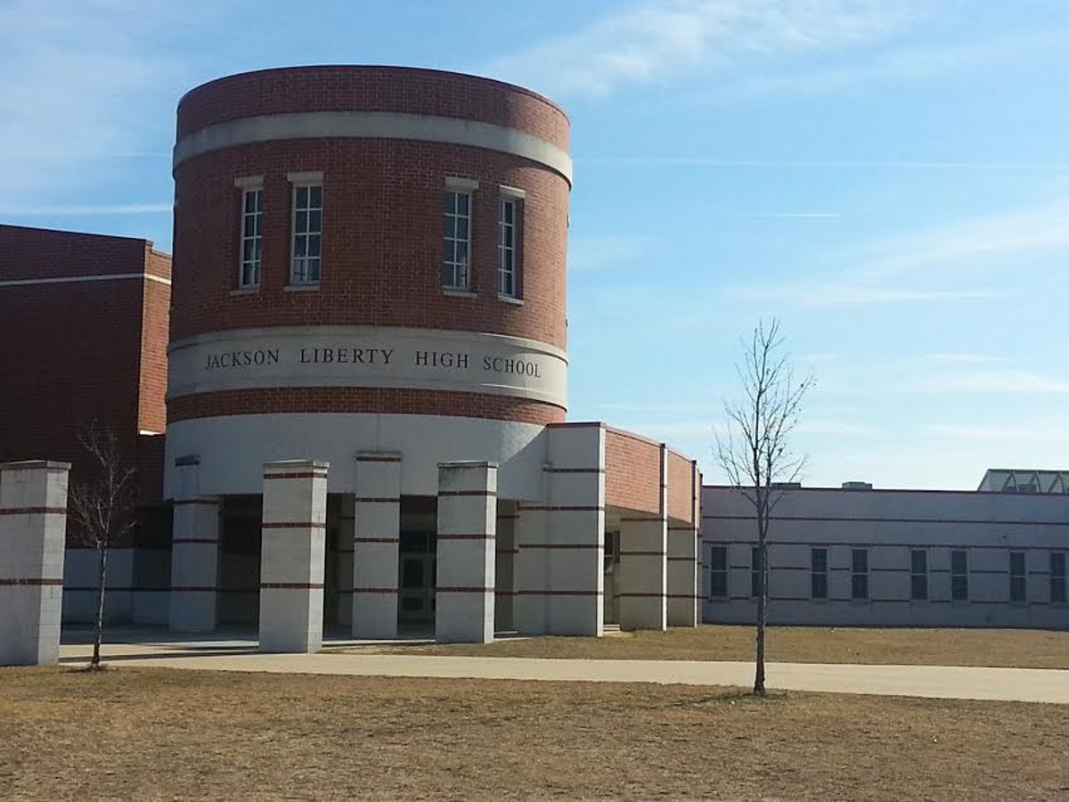 16 Ways You Know You Went To Jackson Liberty High School