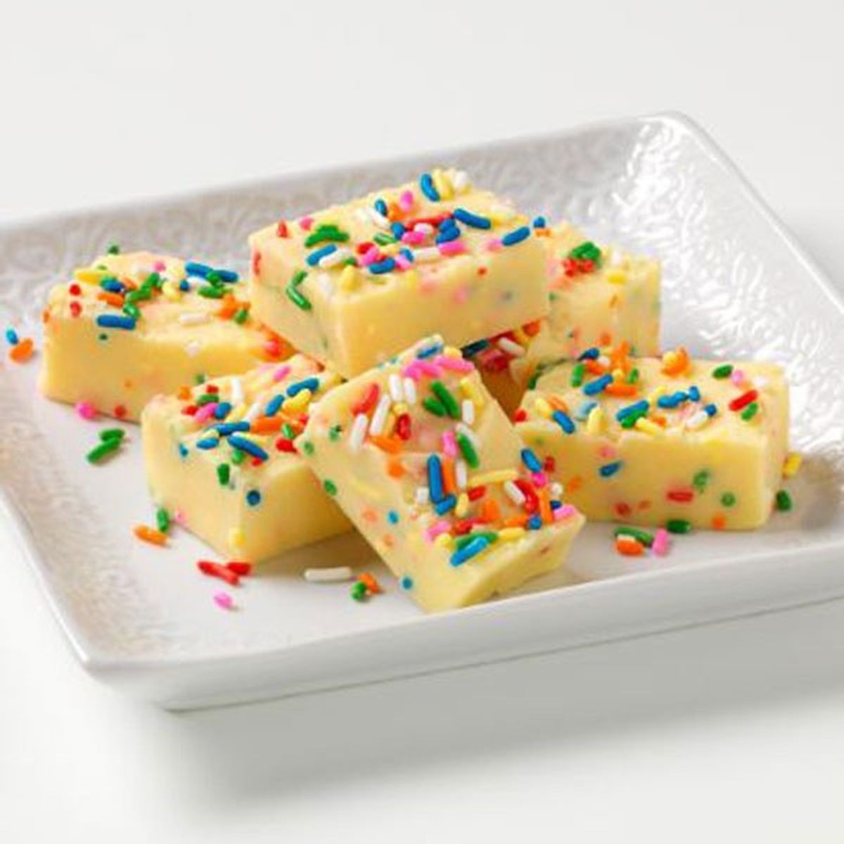 How to Make Confetti Fudge Bites