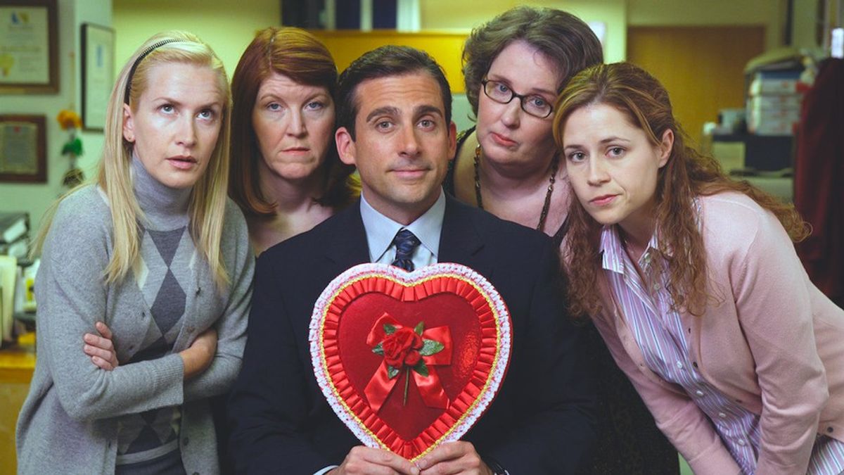 5 Types Of Relationships You'll See This Valentine's Day