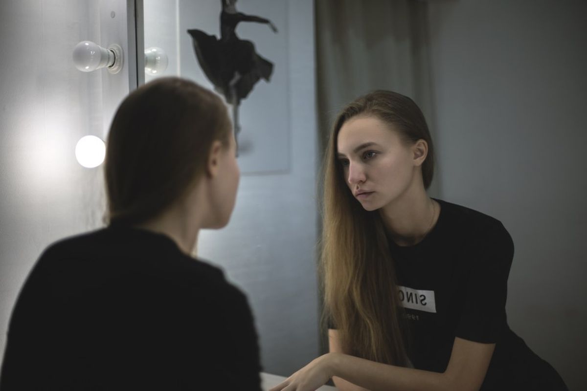 The Girl In The Mirror