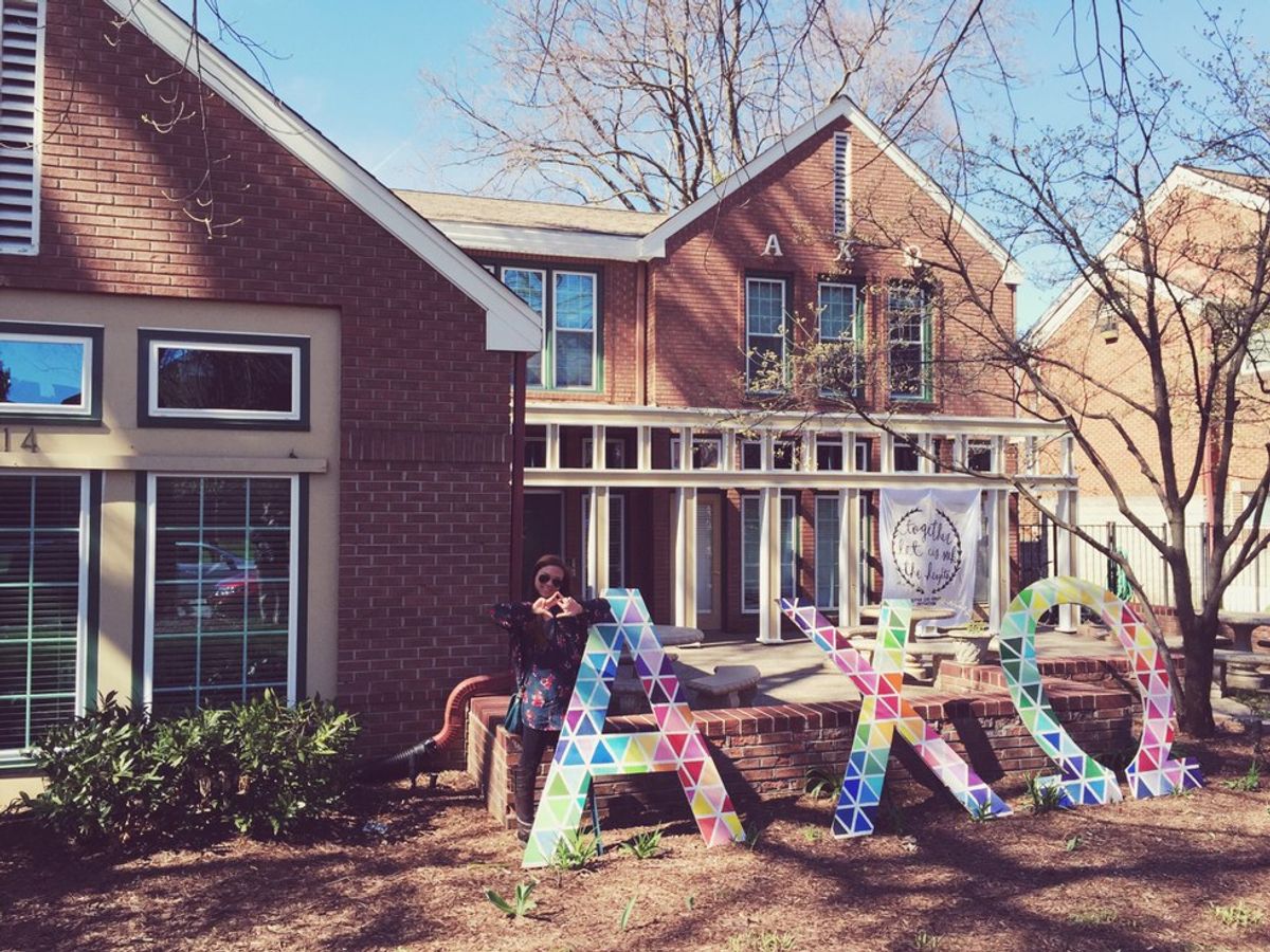 7 Reasons You Should Live In Your Sorority House