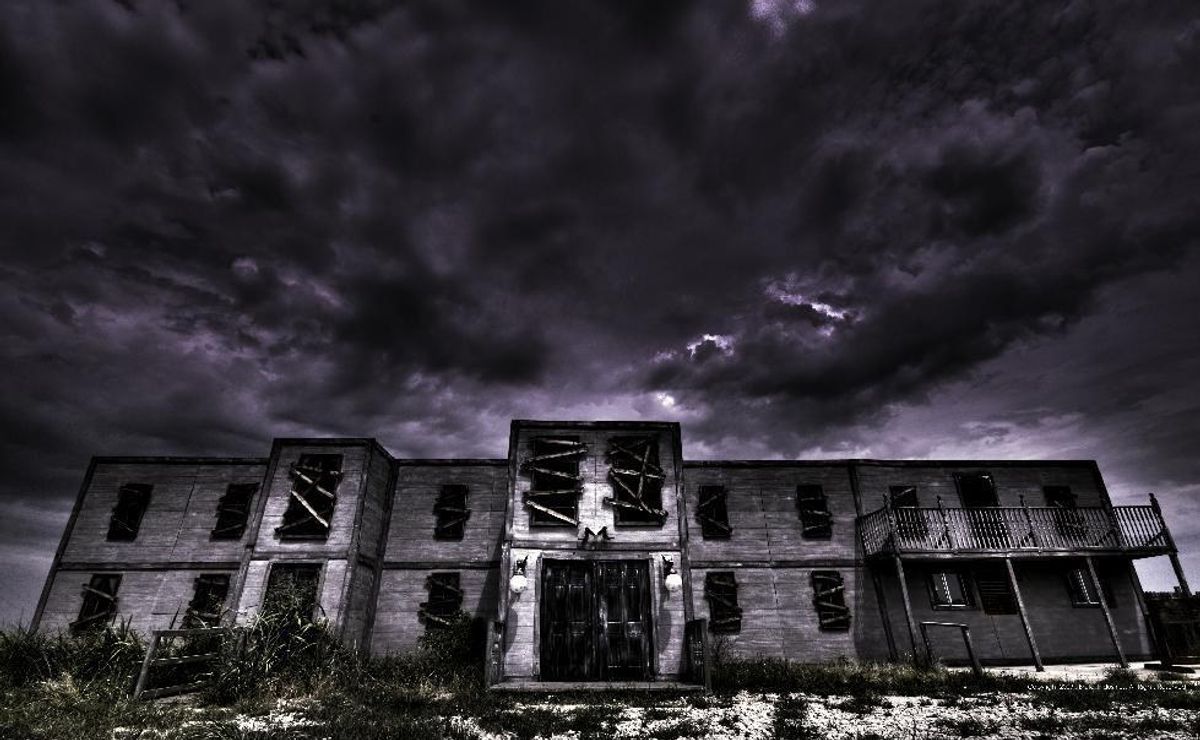 7 Of The Most Haunted Places In The World