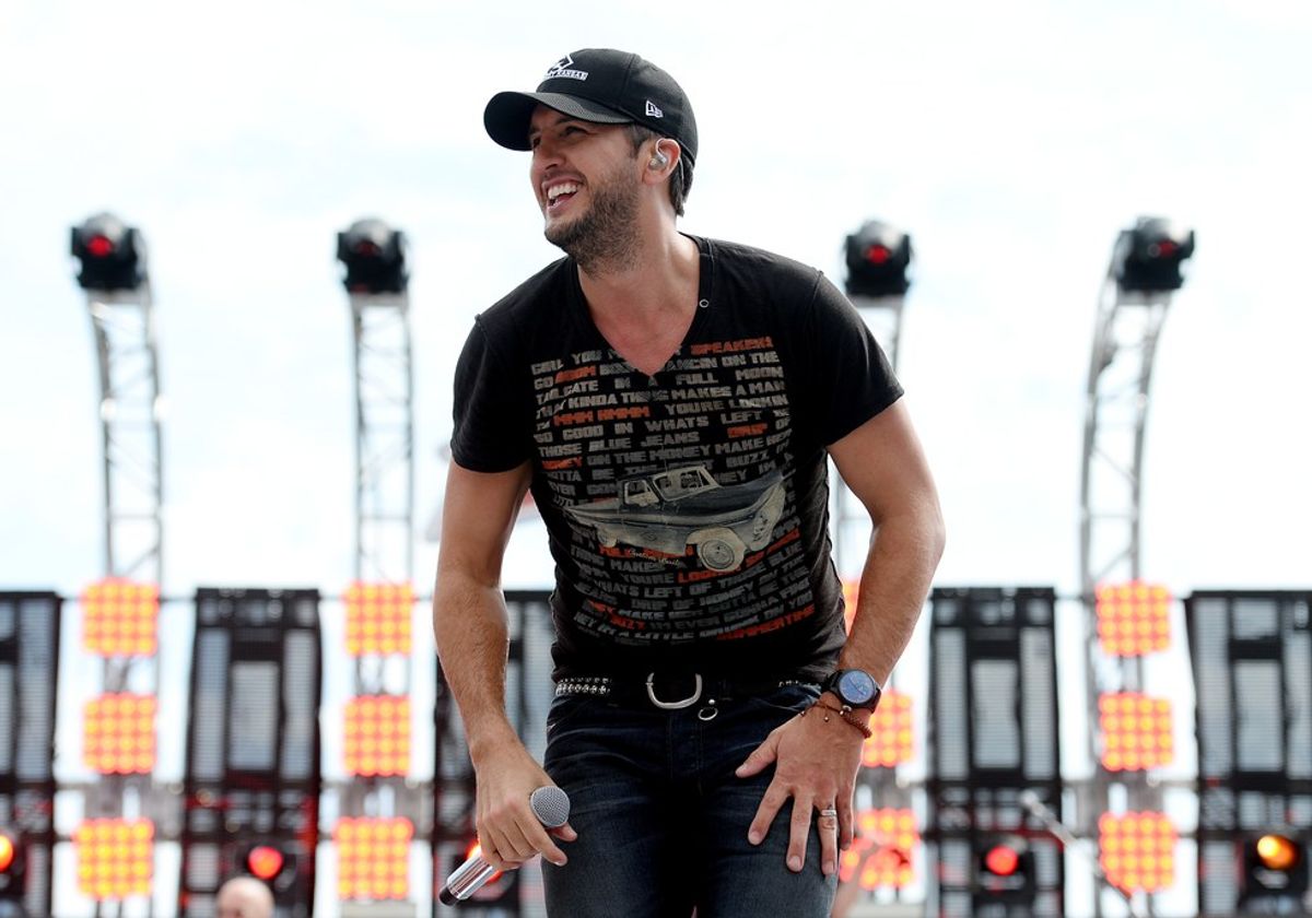 Your Ultimate Country Music Spring Break Playlist