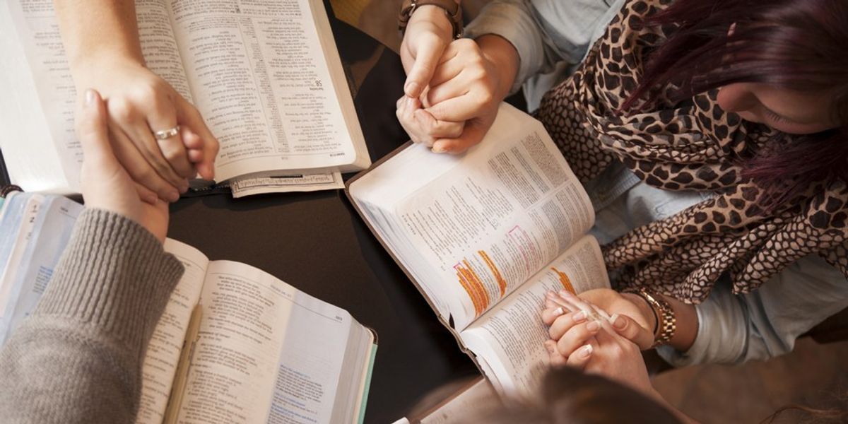 10 Bible Verses To Inspire College Students