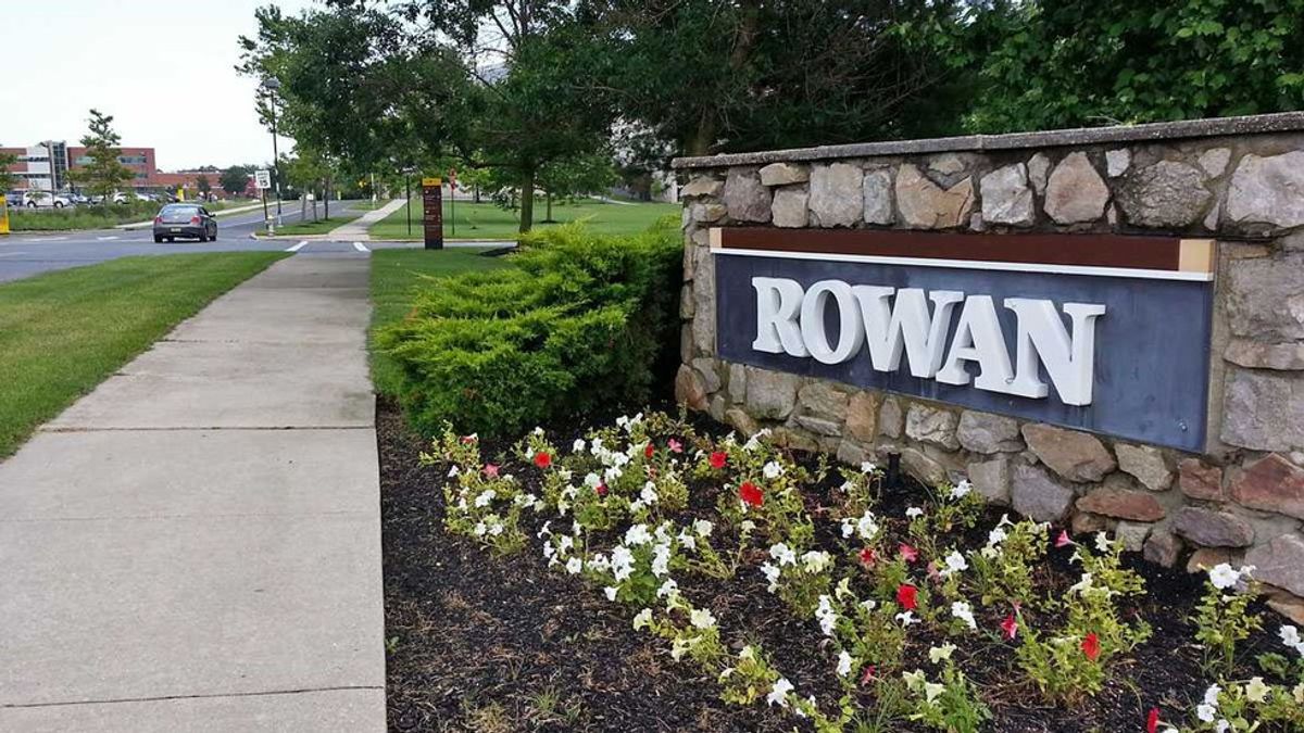 14 Thoughts That Every Rowan University Student Has Had