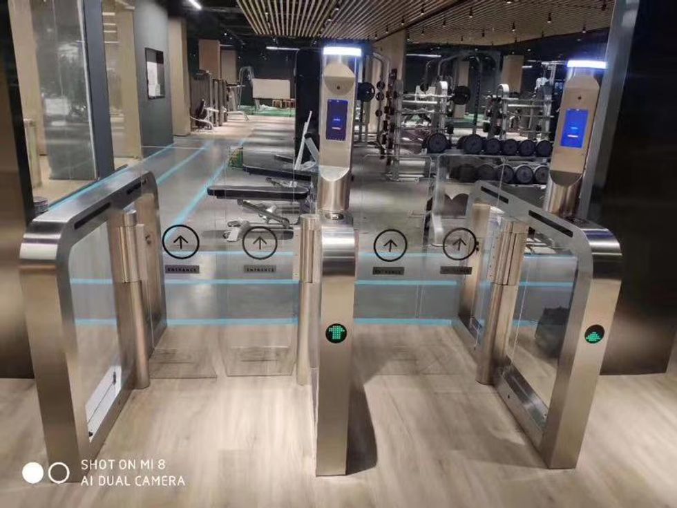 Glass gym turnstiles ensure security for my fitness club​