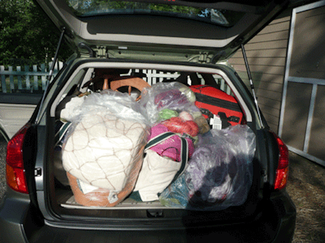 11 Advantages Of Being The Friend With The Messy Car