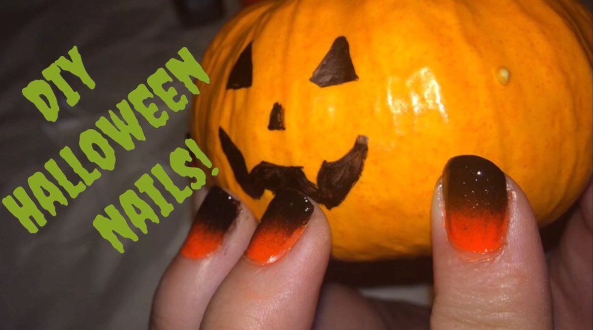 DIY Halloween nails!