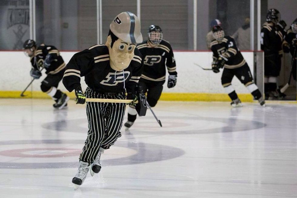 Purdue Hockey Plays For The Kids